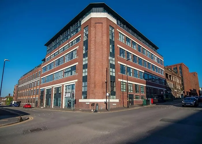 City Apartment - Free Underground Parking